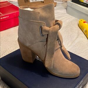 Splendid Tan Suede Block Heel Ankle Boots with Bow Tie
